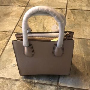 Light Pink Michael Kors Leather Handbag Purse New